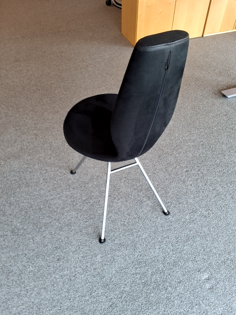 Stol - design - 6004
